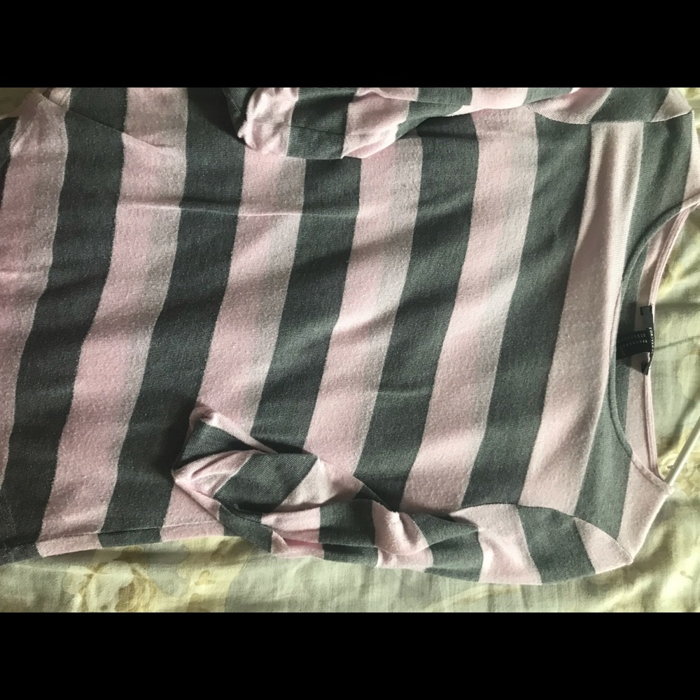 Forever 21 shirt